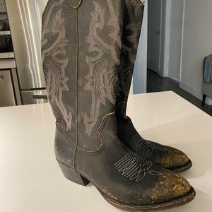 Mezcalero Black Cowboy boots (Women’s 9)